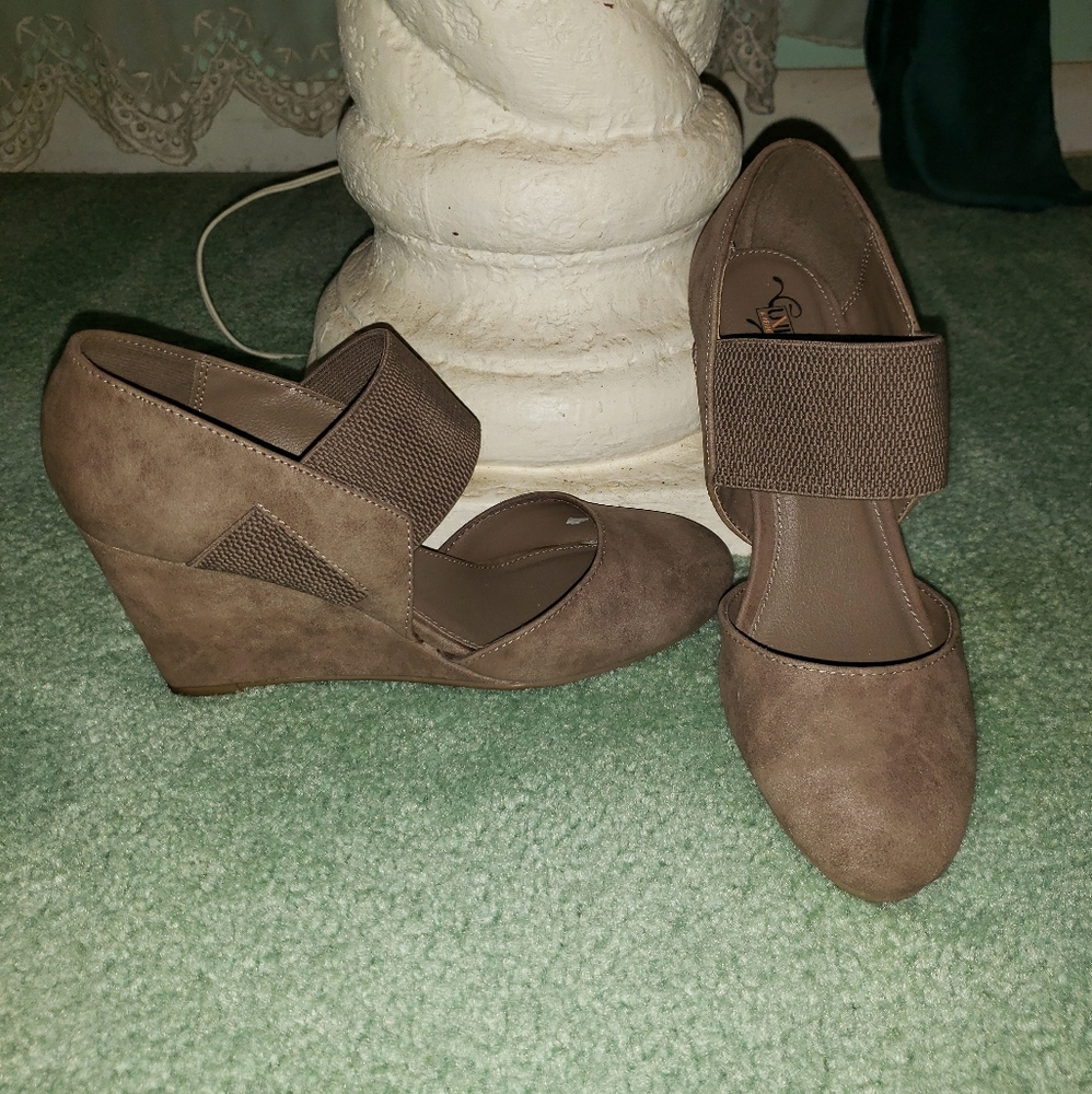 Wedge Heel Dress Shoes